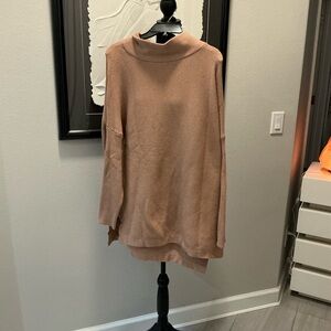 LillyWomen's Tan Sweater